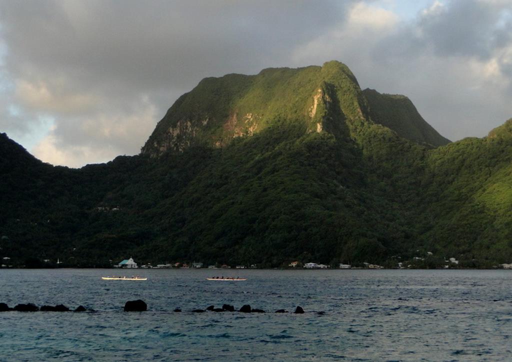 Sadie Thompson Inn Pago Pago Kültér fotó